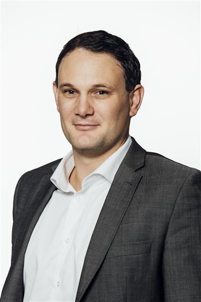 Simon Hart - National manager Logistics Australia
